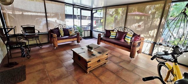 667 GOLDEN SUNSHINE CIRCLE, Orlando, FL 32807