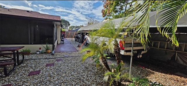 667 GOLDEN SUNSHINE CIRCLE, Orlando, FL 32807