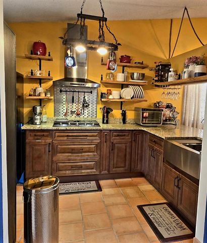 667 GOLDEN SUNSHINE CIRCLE, Orlando, FL 32807