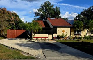 667 GOLDEN SUNSHINE CIRCLE, Orlando, FL 32807