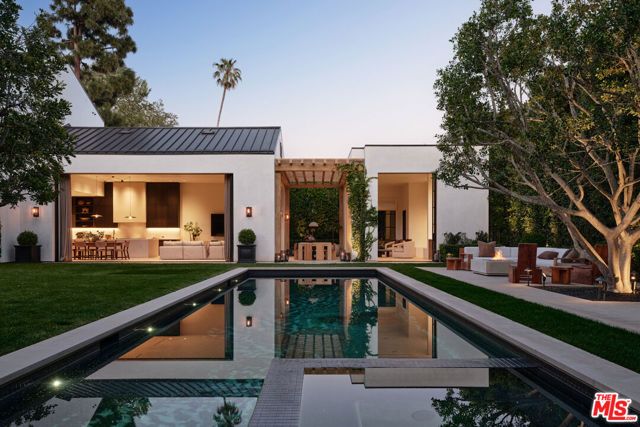 12846 Highwood Street, Los Angeles, CA 90049