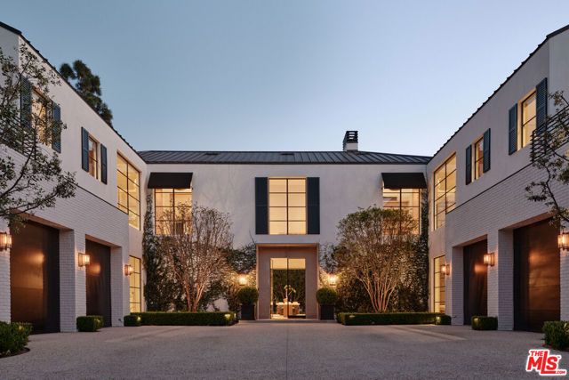 12846 Highwood Street, Los Angeles, CA 90049