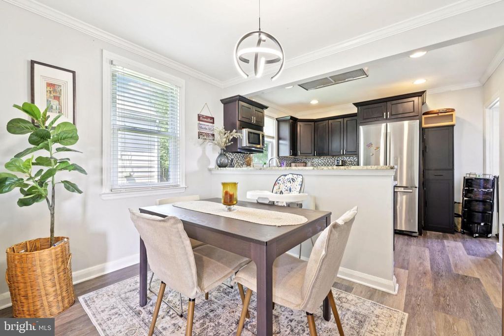 Image 11 of property listing at 4214 THORNCLIFF RD, Baltimore, MD 21236