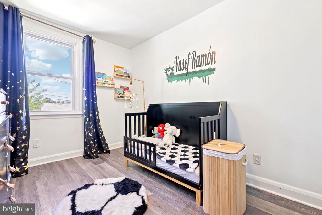 Image 17 of property listing at 4214 THORNCLIFF RD, Baltimore, MD 21236