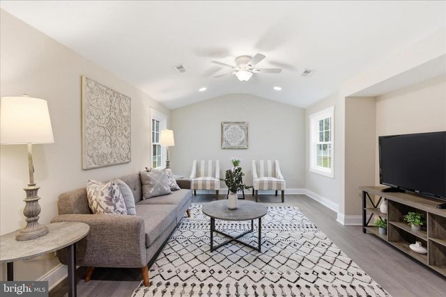 42264 RIDGE RD, Mechanicsville, MD 20659