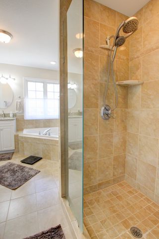 2559 Hedgerow Ln, Clarksville, TN 37043