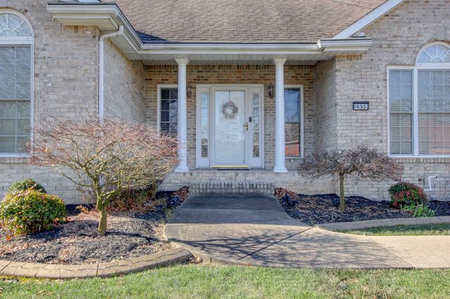 2559 Hedgerow Ln, Clarksville, TN 37043