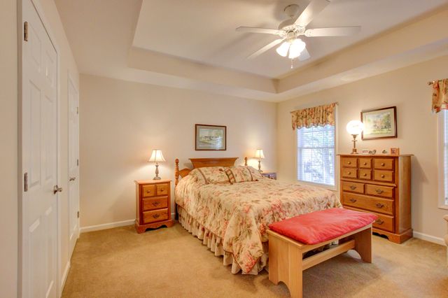 2559 Hedgerow Ln, Clarksville, TN 37043