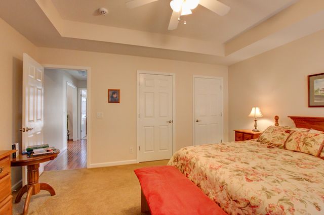 2559 Hedgerow Ln, Clarksville, TN 37043