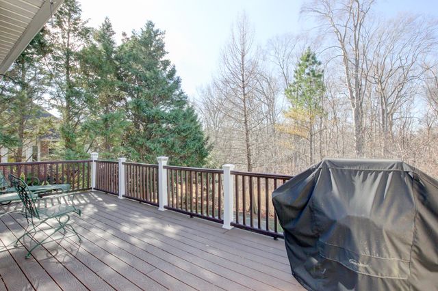 2559 Hedgerow Ln, Clarksville, TN 37043