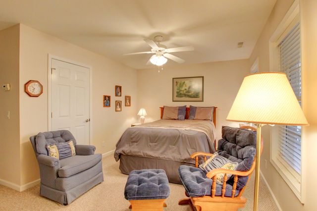 2559 Hedgerow Ln, Clarksville, TN 37043