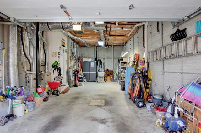 2559 Hedgerow Ln, Clarksville, TN 37043
