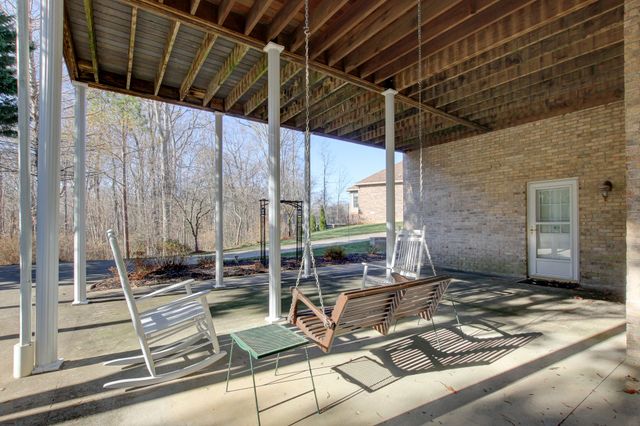 2559 Hedgerow Ln, Clarksville, TN 37043