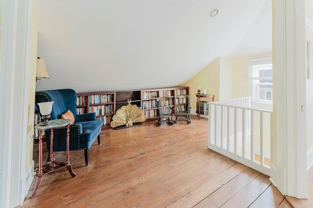1021 WASHINGTON AVENUE, Oshkosh, WI 54901