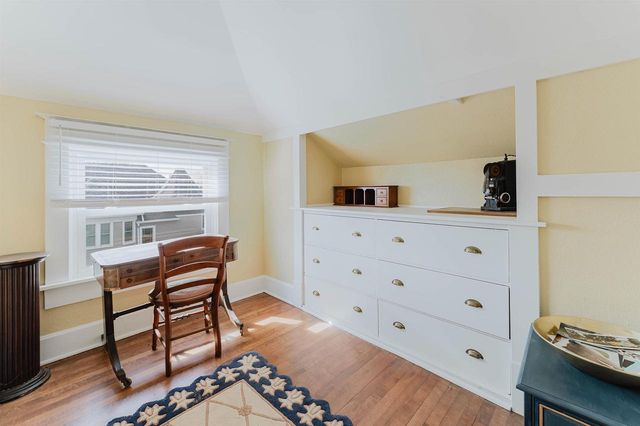 1021 WASHINGTON AVENUE, Oshkosh, WI 54901