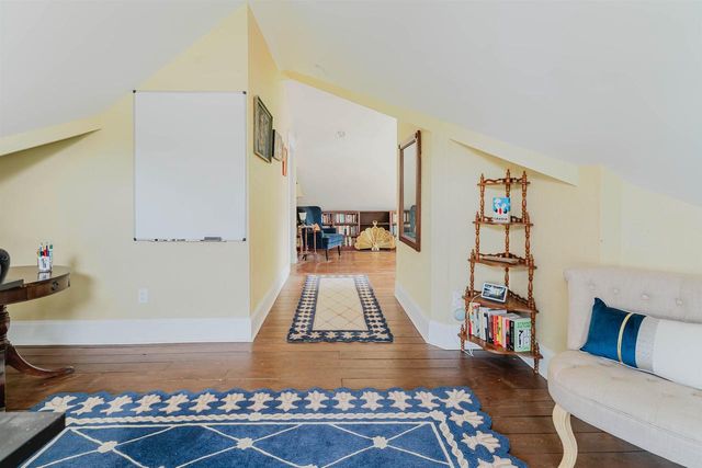 1021 WASHINGTON AVENUE, Oshkosh, WI 54901