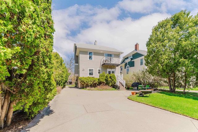 1021 WASHINGTON AVENUE, Oshkosh, WI 54901