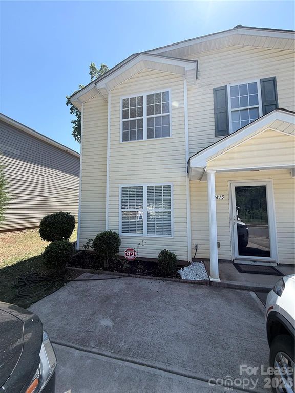 4615 Willard Street, Charlotte, NC 28208