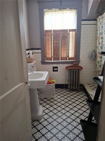 88 Warrington Street, Providence, RI 02907