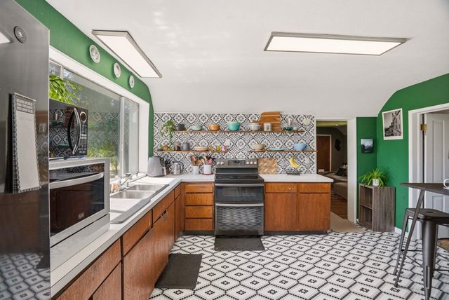 2907 S Oak St, Spokane, WA 99224