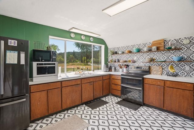 2907 S Oak St, Spokane, WA 99224