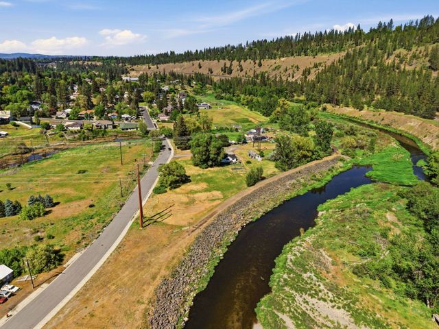 2907 S Oak St, Spokane, WA 99224