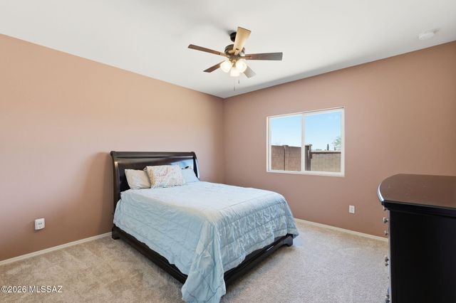 830 W Calle Falerno, Sahuarita, AZ 85629