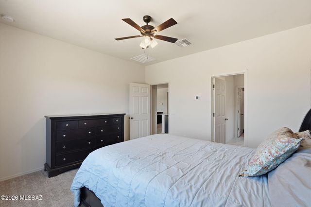 830 W Calle Falerno, Sahuarita, AZ 85629