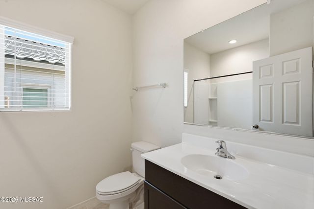 830 W Calle Falerno, Sahuarita, AZ 85629