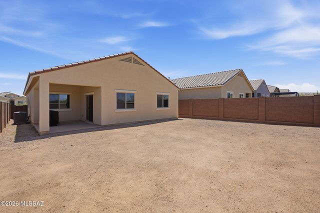 830 W Calle Falerno, Sahuarita, AZ 85629