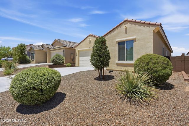 830 W Calle Falerno, Sahuarita, AZ 85629