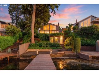 21047 Ne INTERLACHEN Ln, Fairview, OR 97024