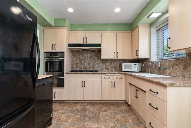 10541 Plunkett, Bellflower, CA 90706