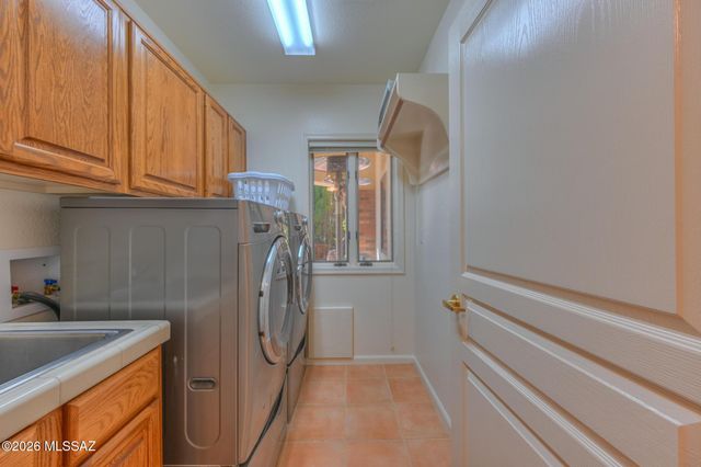 2721 E Brewer Drive, Sierra Vista, AZ 85650