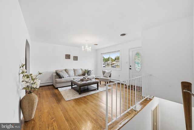 9609 NORFOLK ST, Manassas, VA 20109