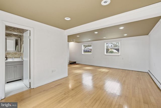 9609 NORFOLK ST, Manassas, VA 20109