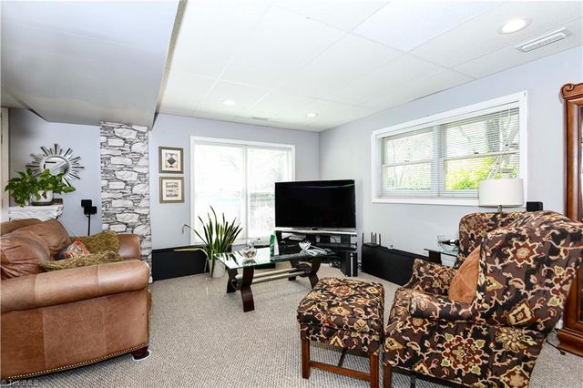 3212 Van Allen Circle, Greensboro, NC 27410