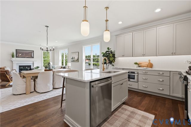 3932 Lantern View Pl, Glen Allen, VA 23060
