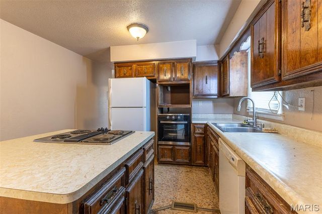 173 Erb street, Poplar Bluff, MO 63901