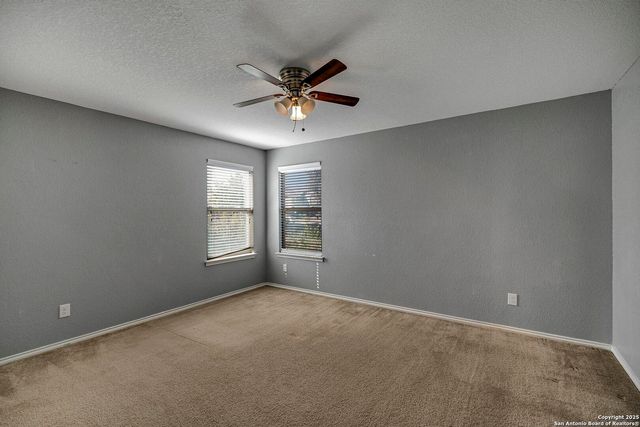 1411 Hummingbird, San Antonio, TX 78245