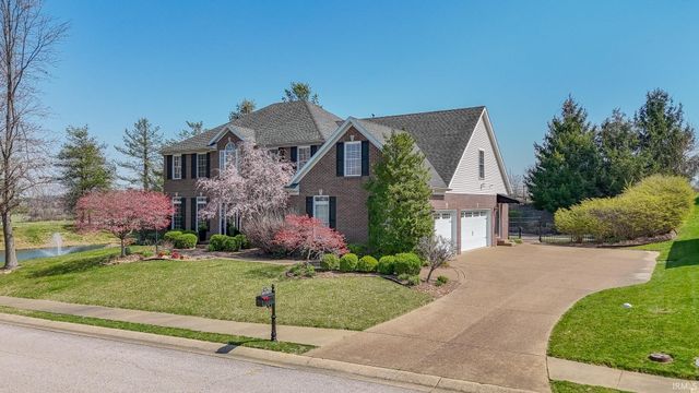 4530 Estate Drive, Newburgh, IN 47630