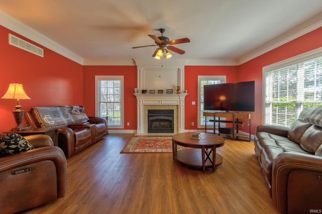 4530 Estate Drive, Newburgh, IN 47630