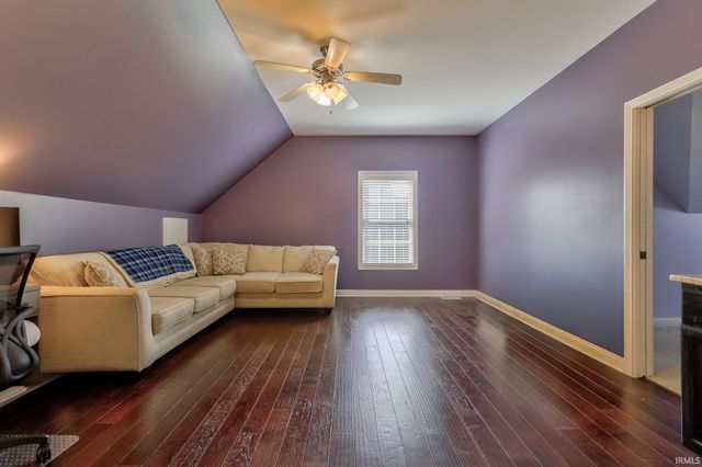 4530 Estate Drive, Newburgh, IN 47630