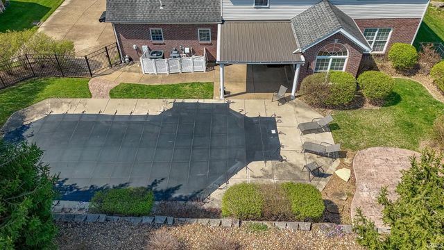 4530 Estate Drive, Newburgh, IN 47630