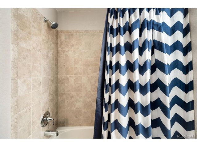 9145 Harlequin Cir, Frederick, CO 80504