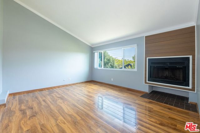 12416 Magnolia Boulevard 7, Valley Village, CA 91607