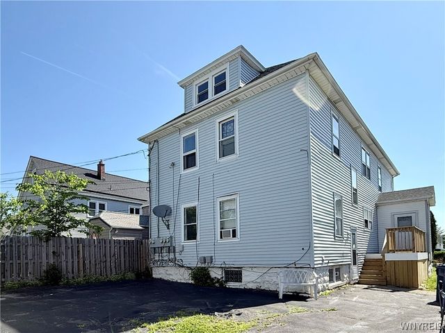 206 Saranac Avenue, Buffalo, NY 14216