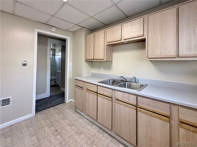 206 Saranac Avenue, Buffalo, NY 14216
