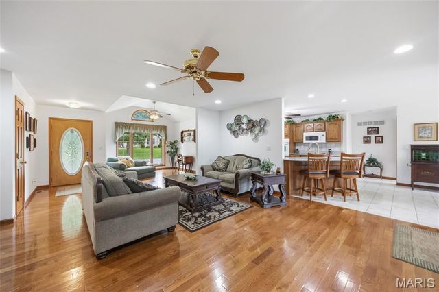 124 Meramec Drive, Farmington, MO 63640