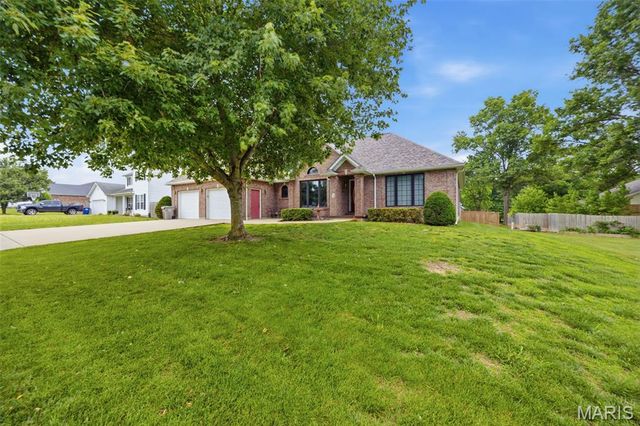 124 Meramec Drive, Farmington, MO 63640